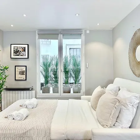 Spacious Flat For 4 - Eiffel Tower Apartmán