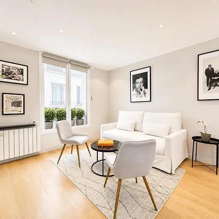 Spacious Flat For 4 - Eiffel Tower Apartamento París