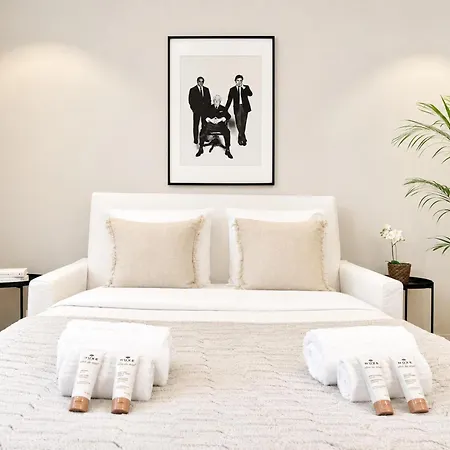 Spacious Flat For 4 - Eiffel Tower * Paříž