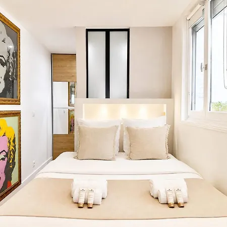 Διαμέρισμα Spacious Flat For 4 - Eiffel Tower Παρίσι