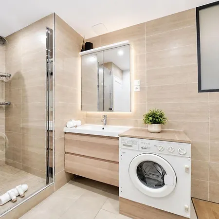 Διαμέρισμα Spacious Flat For 4 - Eiffel Tower Παρίσι